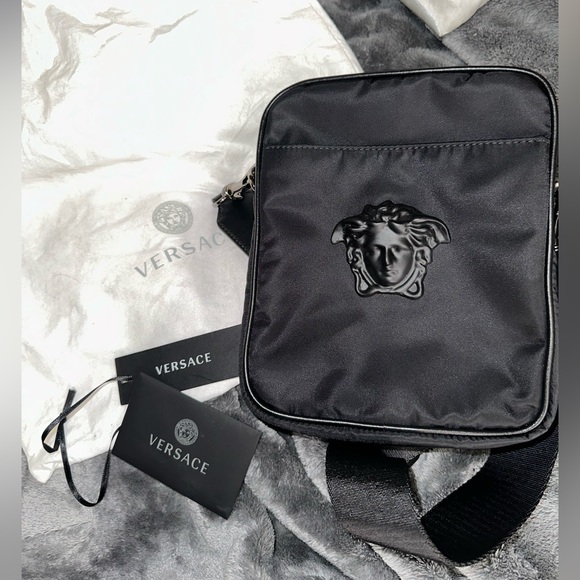 Versace Messenger bag - Picture 1 of 6